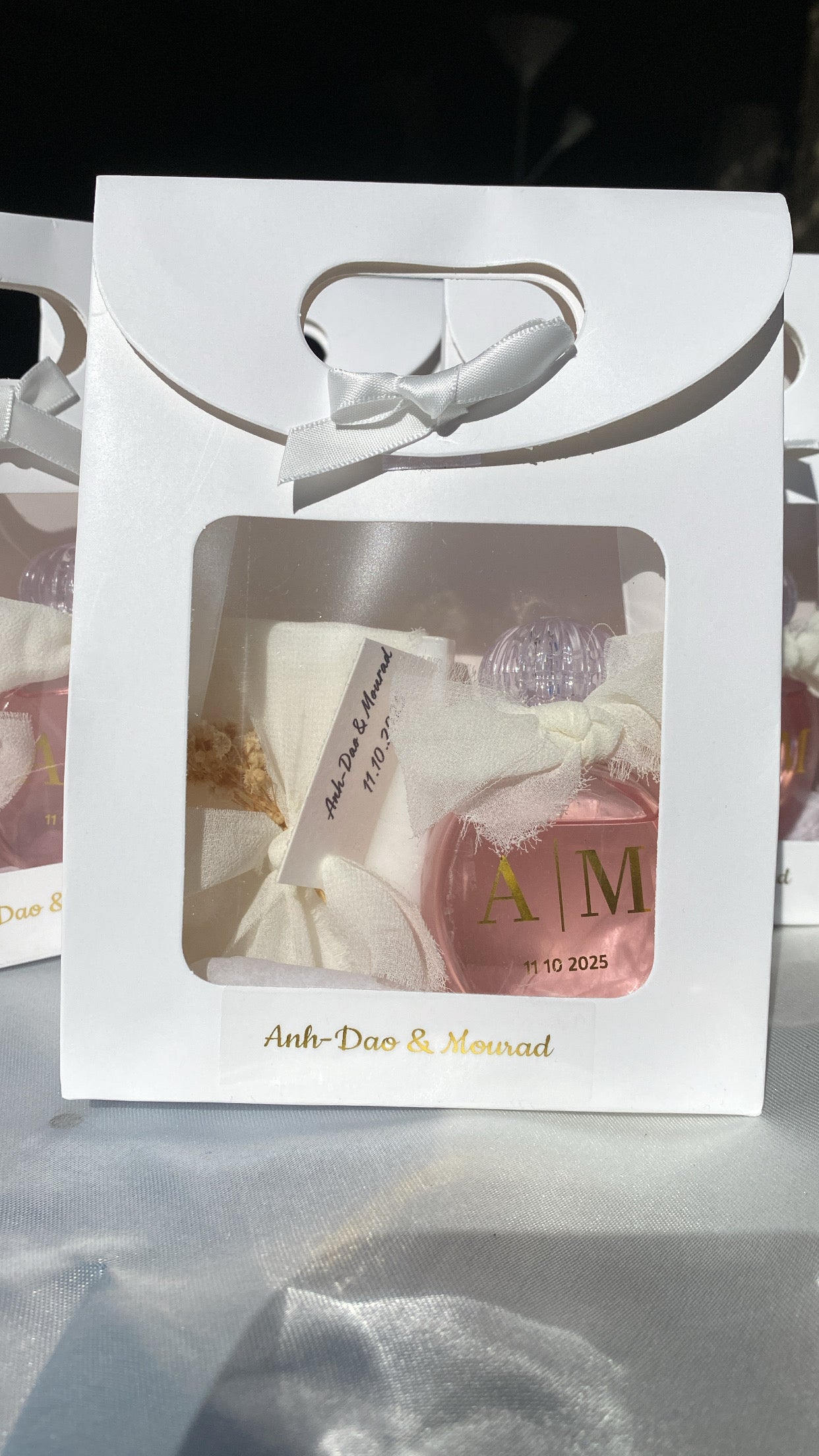 Flacon de parfum élégant personnalisé